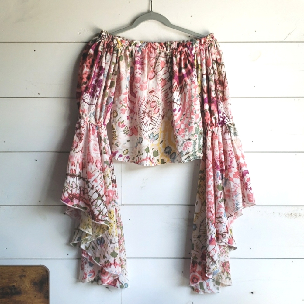 Live 4 Truth Boho Hippie Style Bell Sleeves Cropped Top Small